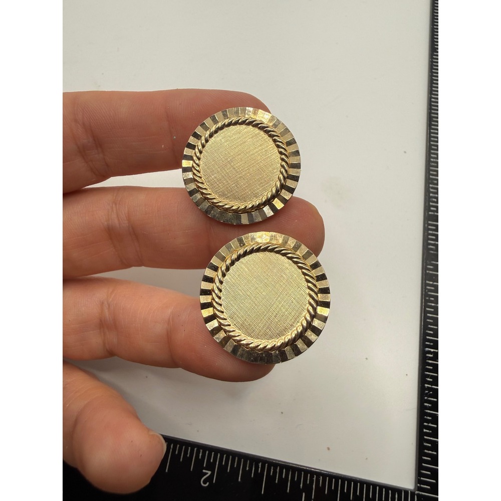 Vintage Swank Gold Tone Round Textured Sunburst Rope Border Cufflinks Mens